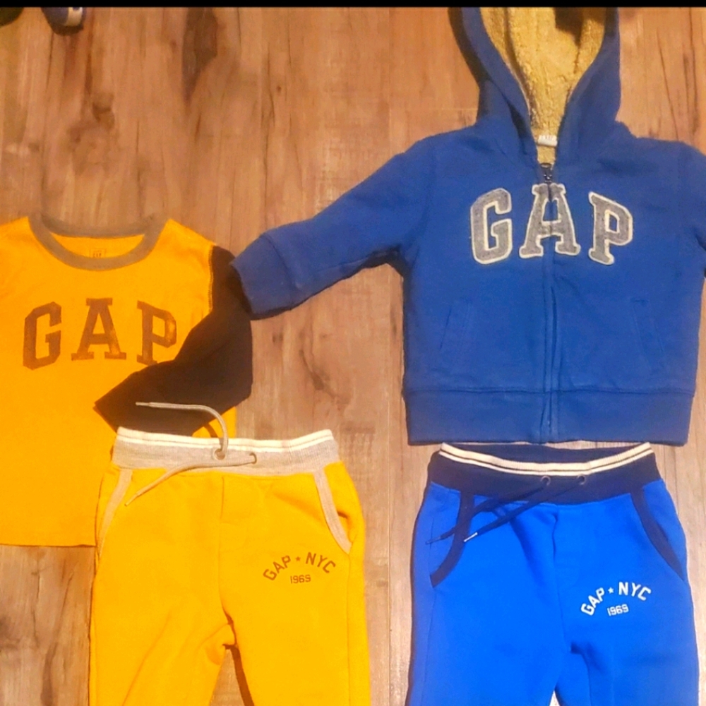Baby Gap sets